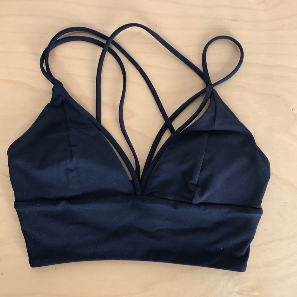 Lululemon bra